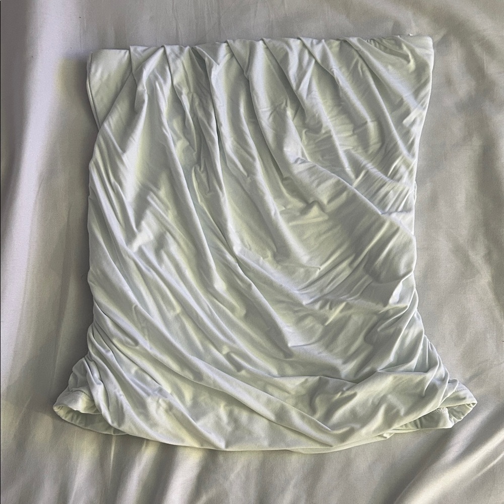 NWOT Abercrombie White strapless top